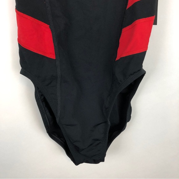 NWT Nike Hydrastrong Black & Red One Piece Swimsuit - Picture 4 of 9